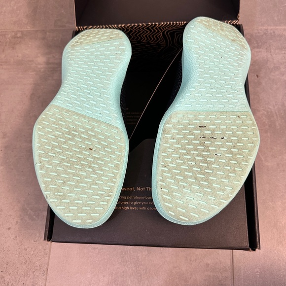 Women’s Allbirds Tree Dasher Relay, size 11 - Picture 3 of 5
